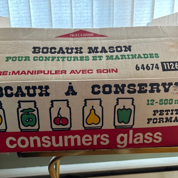 Vintage mason jar - Picture 1 of 3